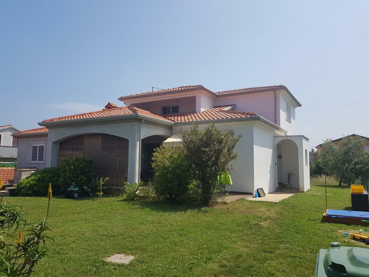 App. Adriatic Aurora Apartment Umag Exterior photo